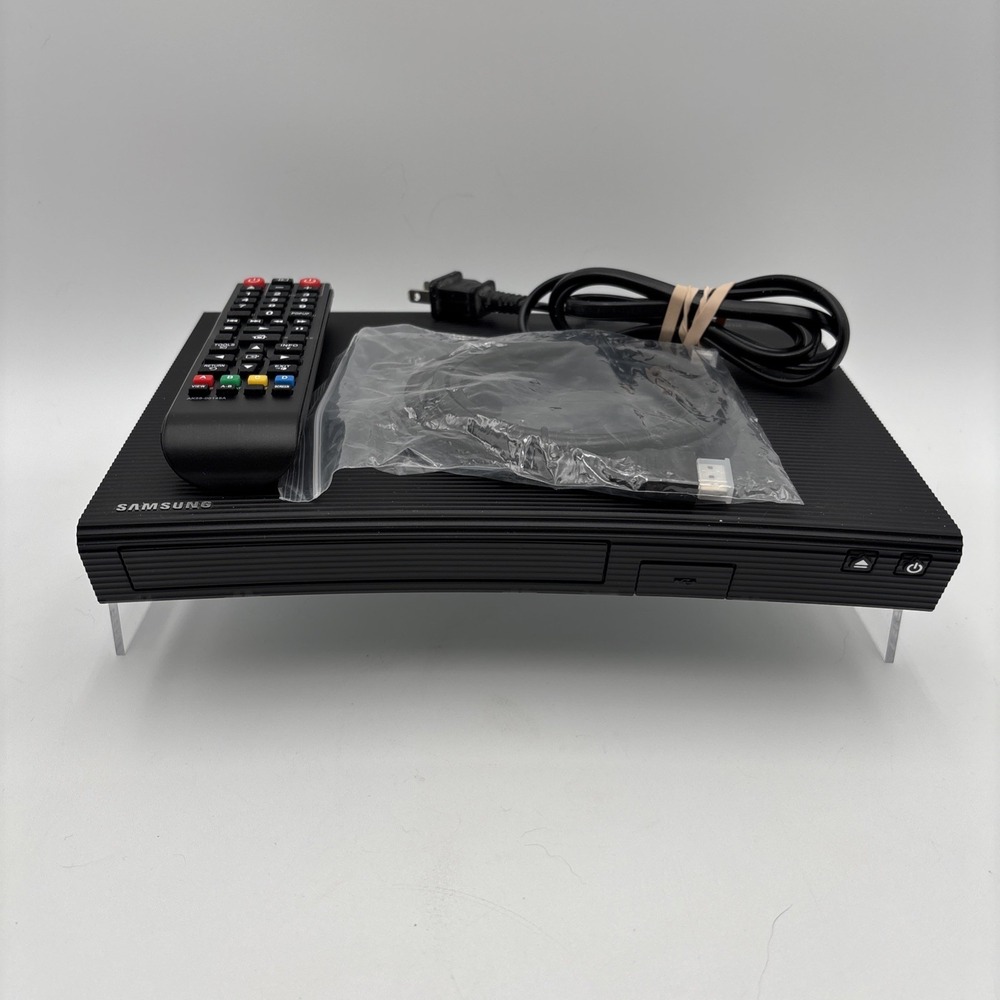 Samsung BD-JM57 Blu-ray DVD Player with Remote and HDMI Wi-Fi Streaming - TESTED